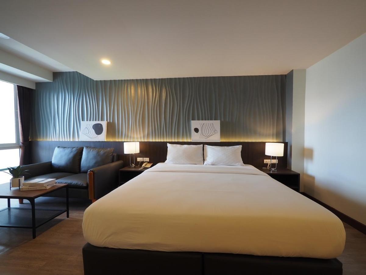 Pb Grand Hotel Hat Yai Exteriör bild