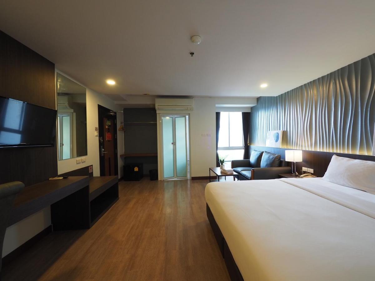 Pb Grand Hotel Hat Yai Exteriör bild