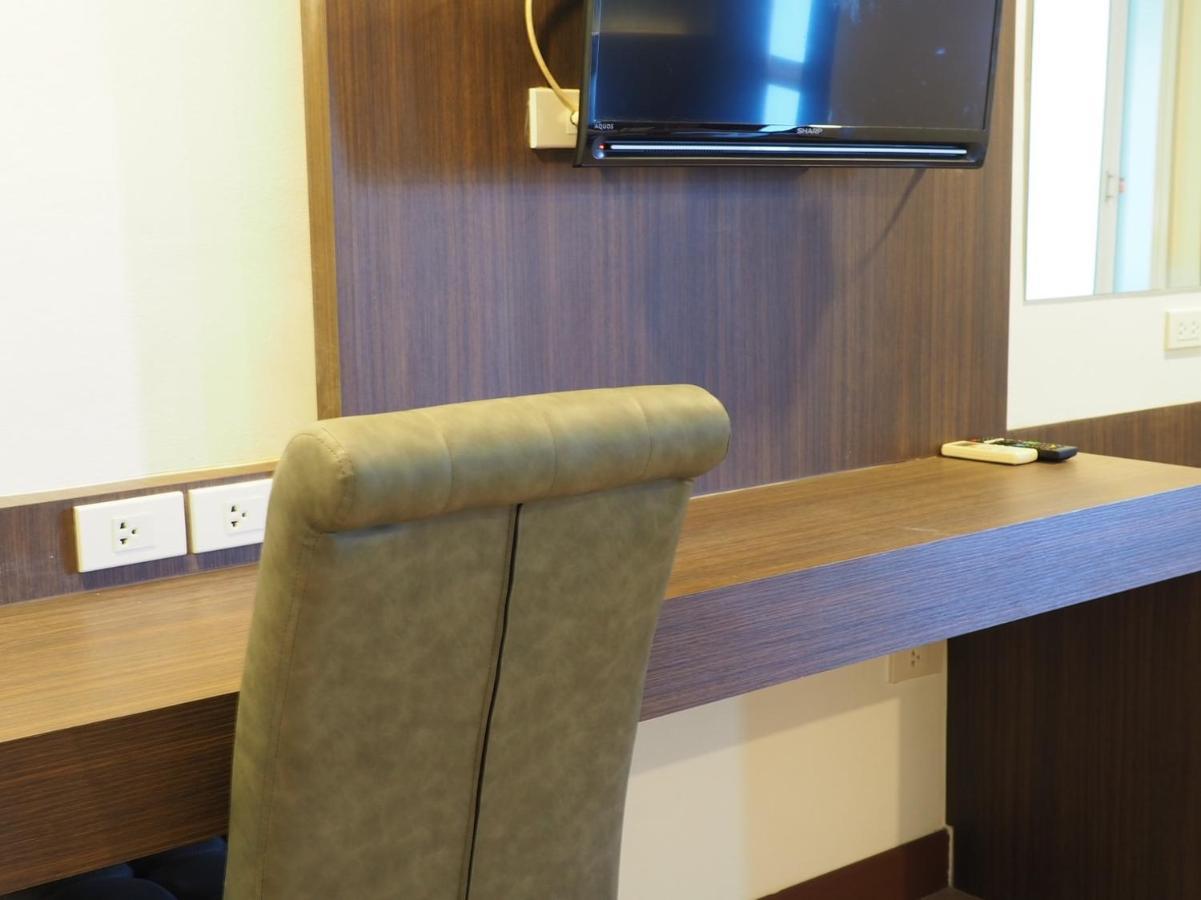 Pb Grand Hotel Hat Yai Exteriör bild