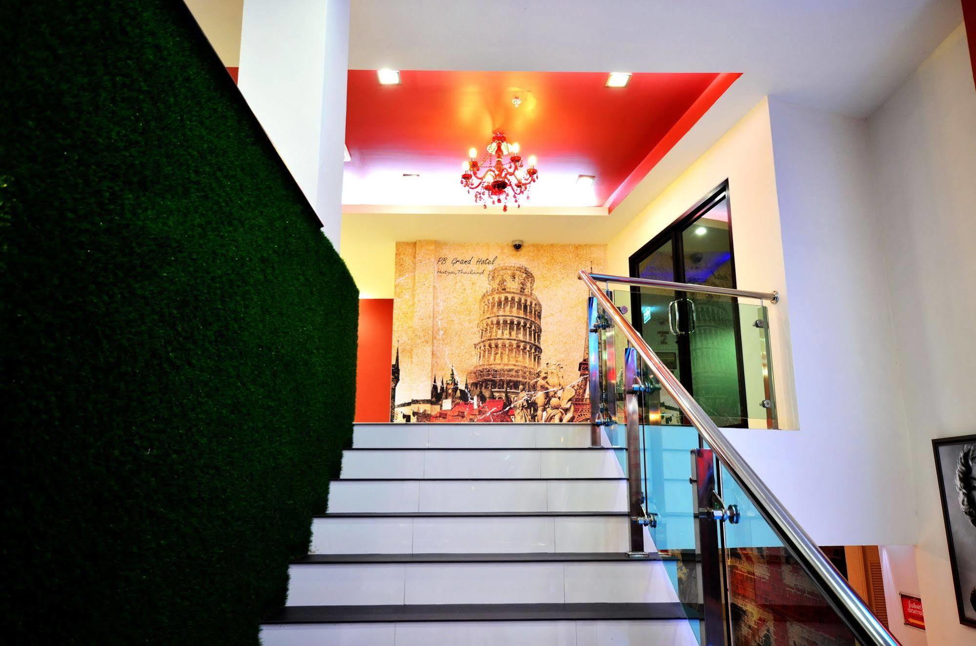 Pb Grand Hotel Hat Yai Exteriör bild