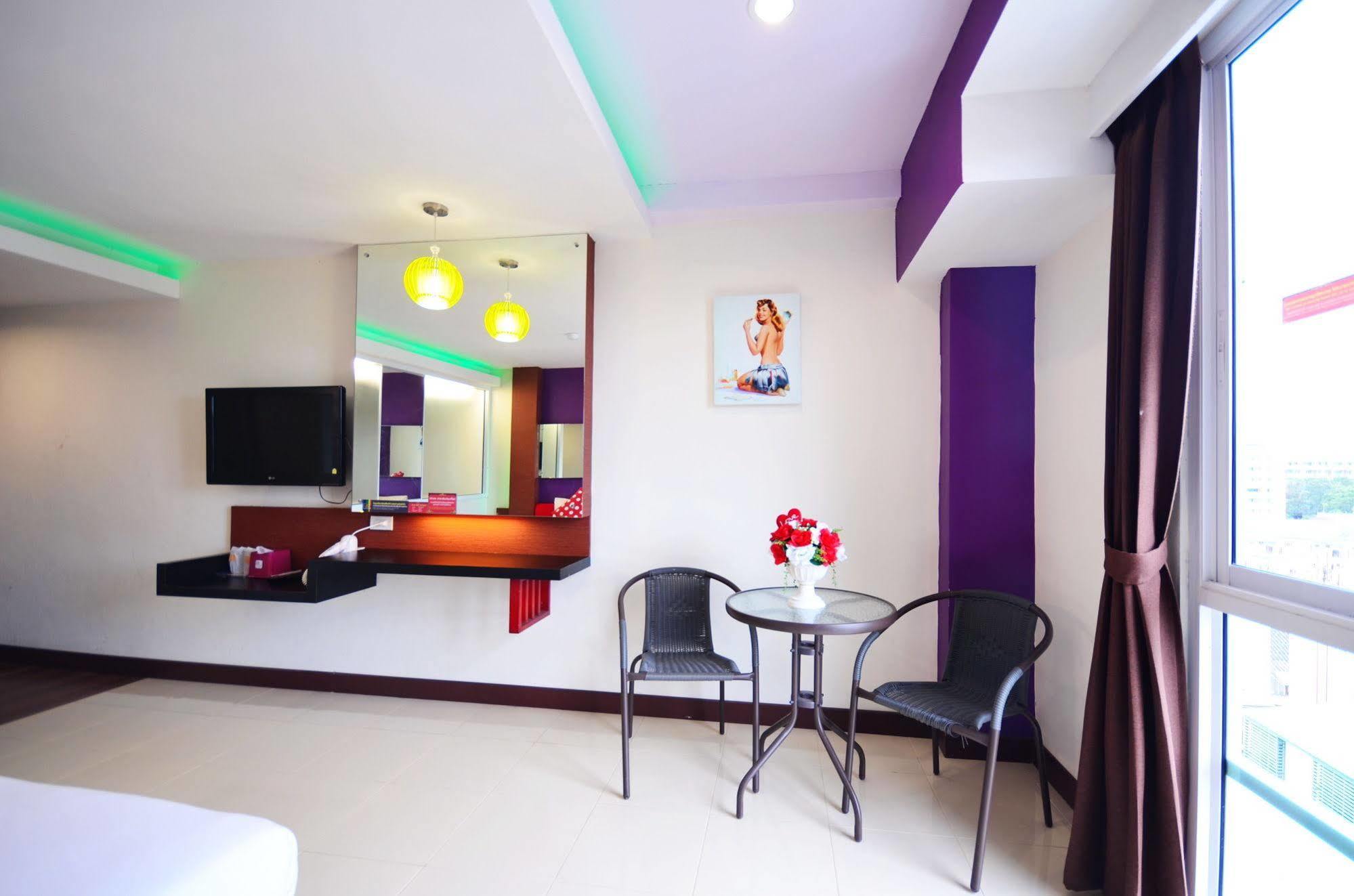 Pb Grand Hotel Hat Yai Exteriör bild